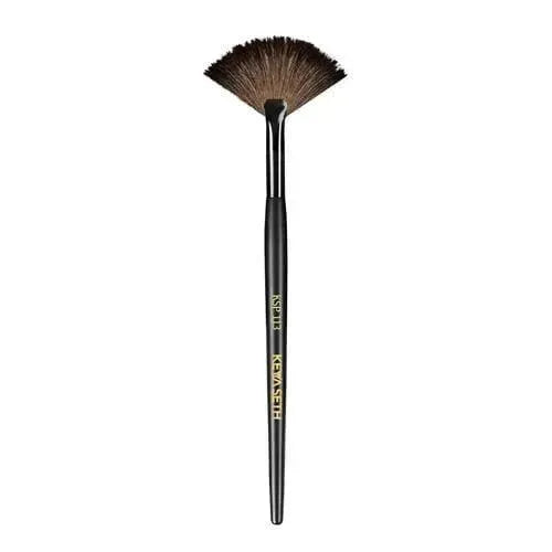 Fan Brush for an Awless Makeup Application – Smooth Blending of highlighter (KSP-113) - Keya Seth Aromatherapy